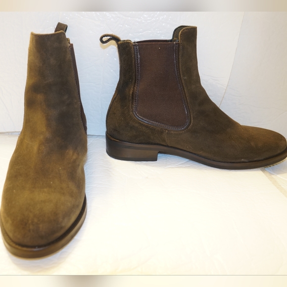 Thursday Duchess Boot Olive brown Chelsea - Picture 6 of 11